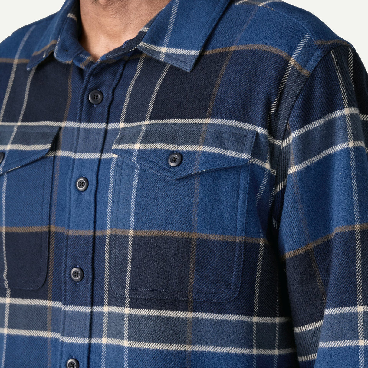 Patagonia M's Fjord Flannel Shirt - Catch: Ink Black