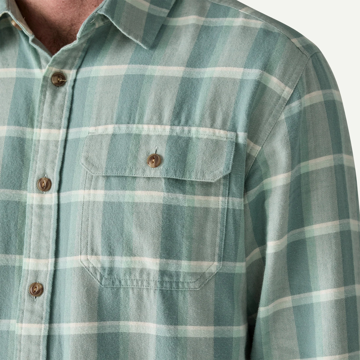 Patagonia M's L/S LW Fjord Flannel Shirt