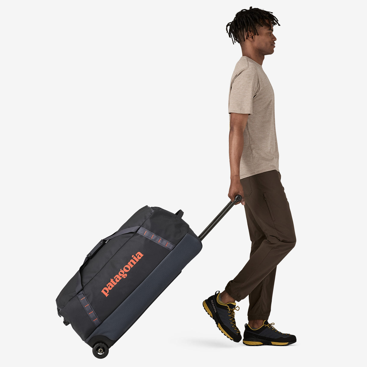 patagonia black hole wheeled duffel 100l sale Patagonia Black Hole Wheeled Duffel 100L