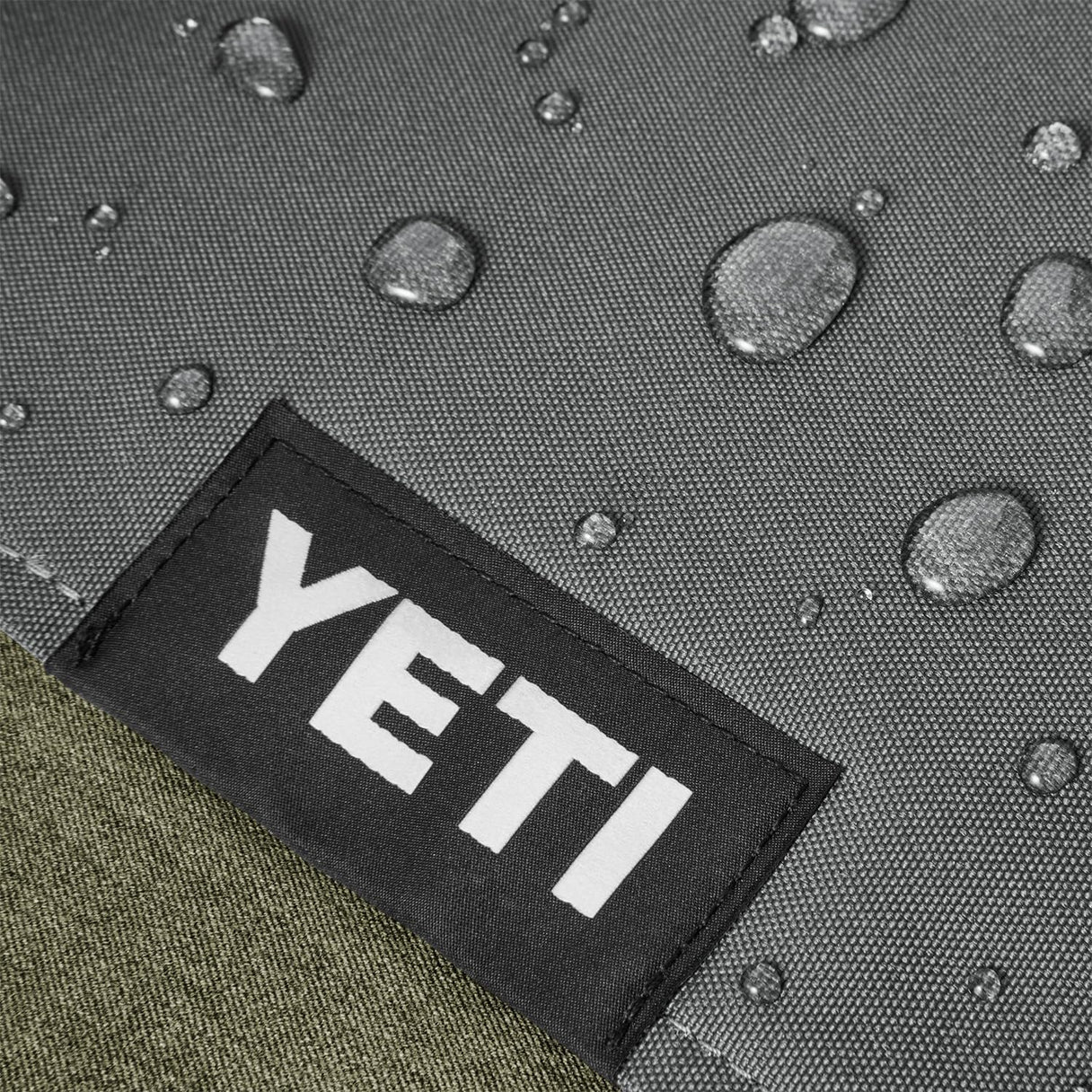 YETI Lowlands Blanket