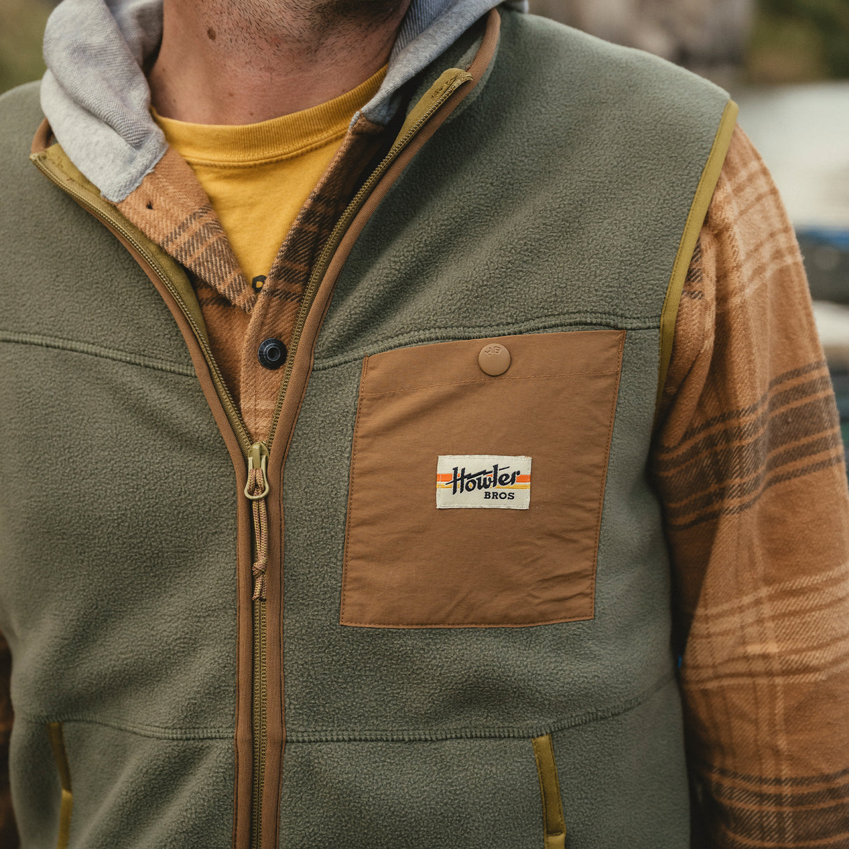 Howler Brothers Howler Brothers Free Range Fleece Vest - Oregano.