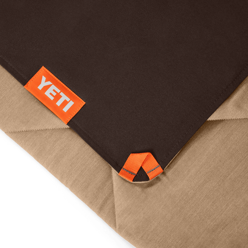 YETI Lowlands Blanket