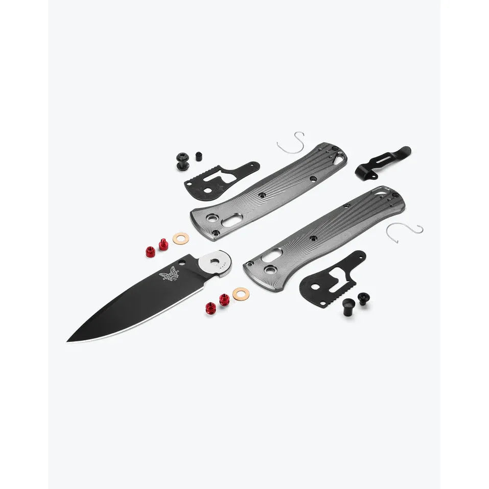 Benchmade Bugout - Gray Aluminum - Drop-point