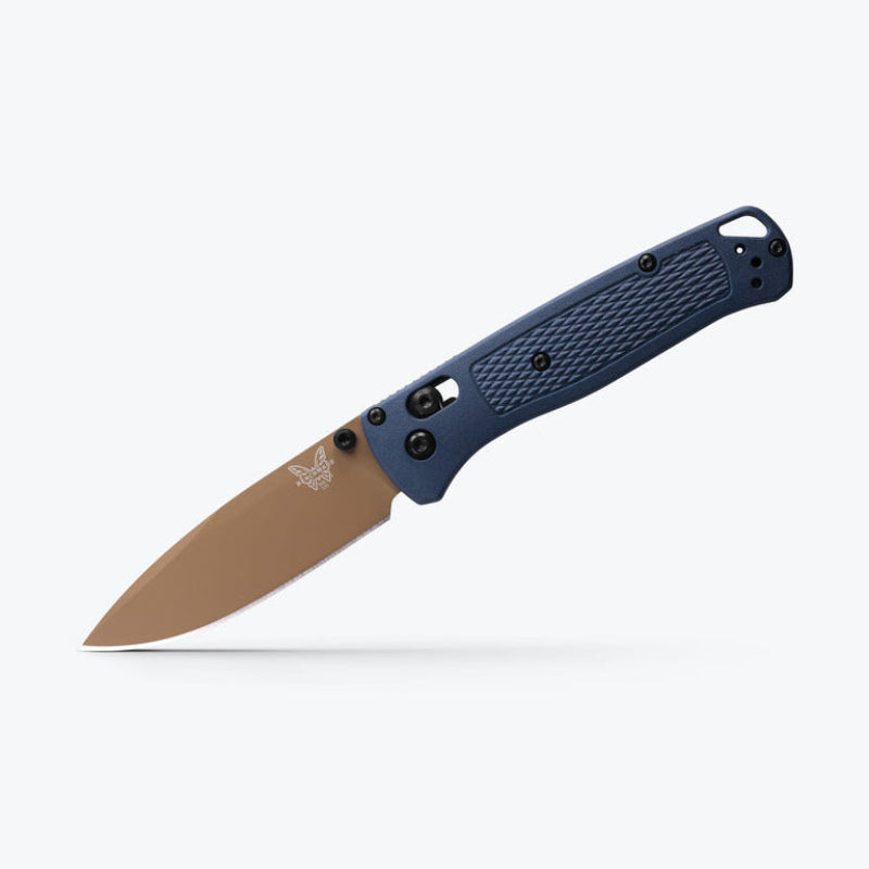 Benchmade Bugout - Crater Blue Grivory - Drop-point